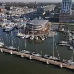 amsterdam-marina-twfy8o-1200
